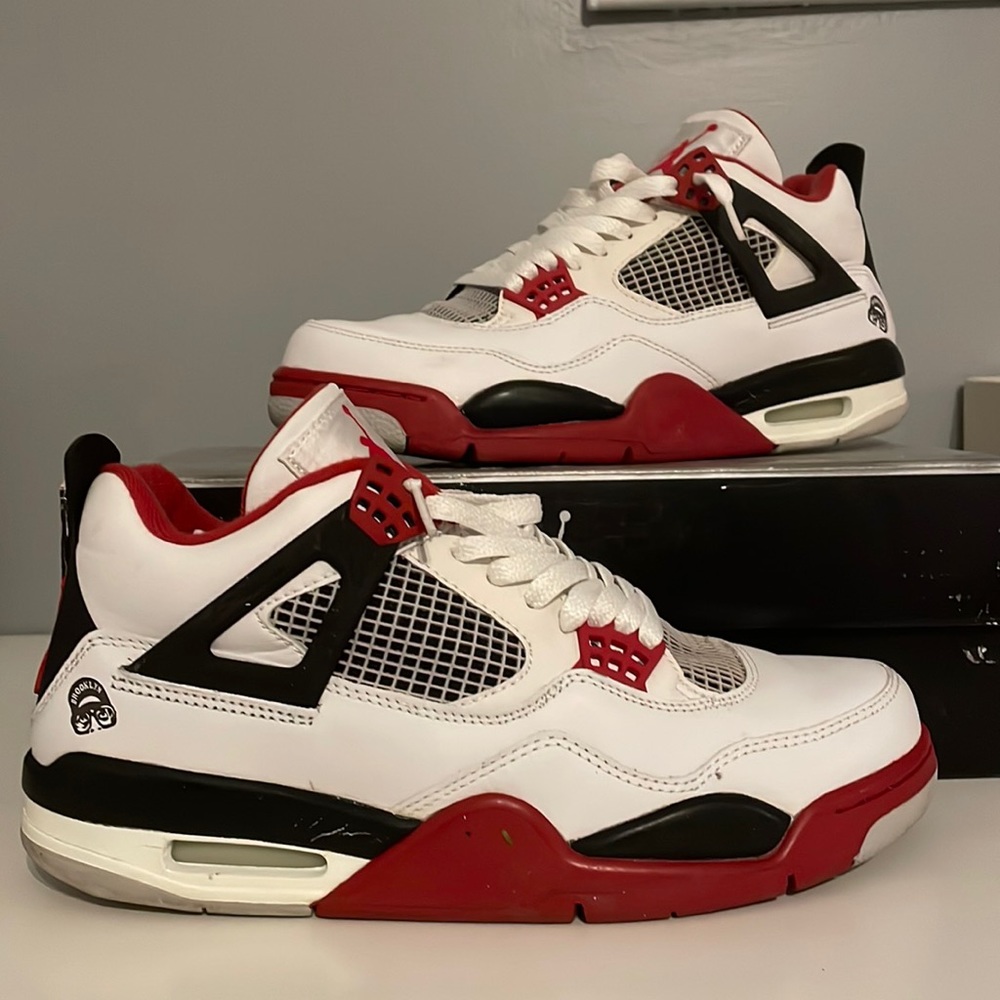 Air Jordan retro 4 mars 2006